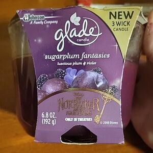Glade Sugarplum Fantasies Candle
